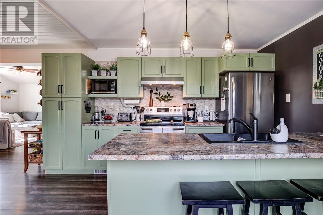 18 Jessup Street, Cache Bay, Ontario  P0H 1G0 - Photo 5 - 2122865