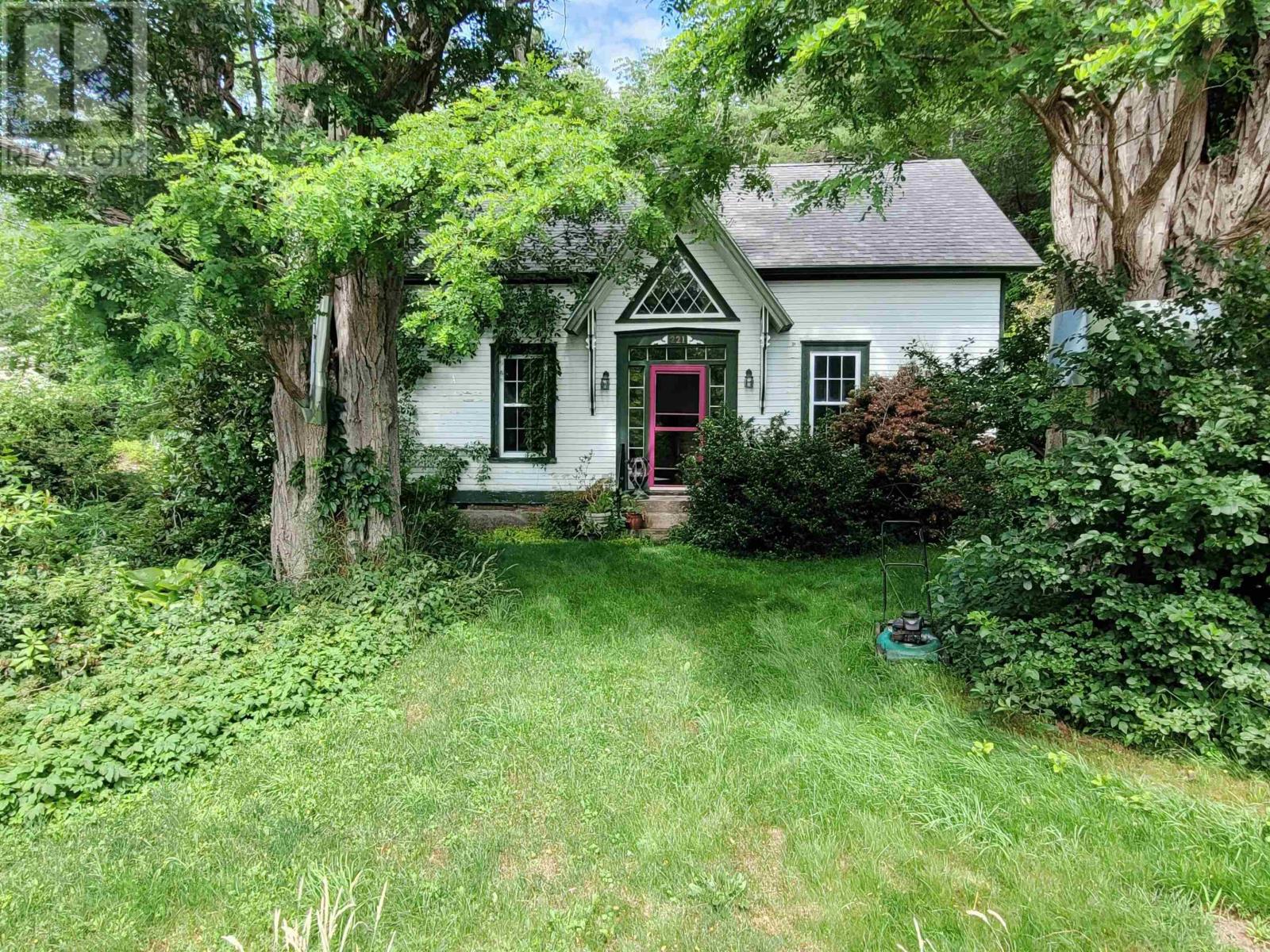 221 Highway 8, Milton, Nova Scotia  B0T 1P0 - Photo 4 - 202518234