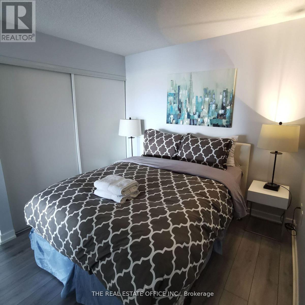 702 - 151 Dan Leckie Way, Toronto, Ontario  M5V 4B2 - Photo 11 - C12390196