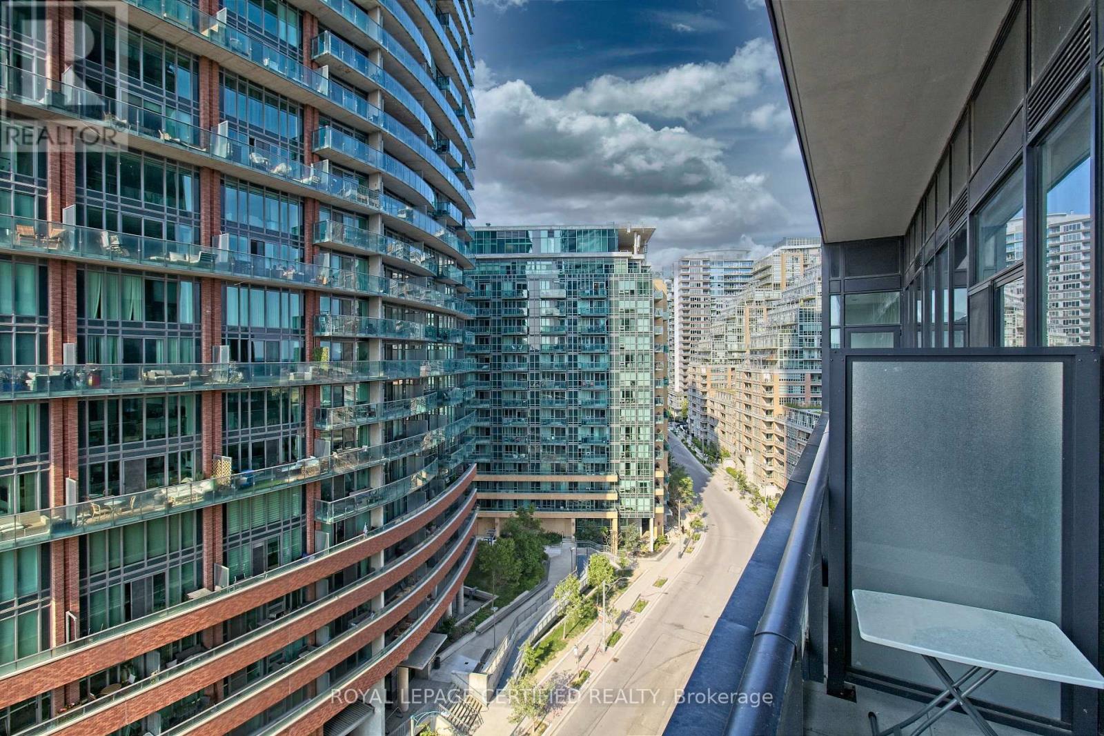 806 - 135 East Liberty Street, Toronto, Ontario  M6K 0G7 - Photo 32 - C12390019