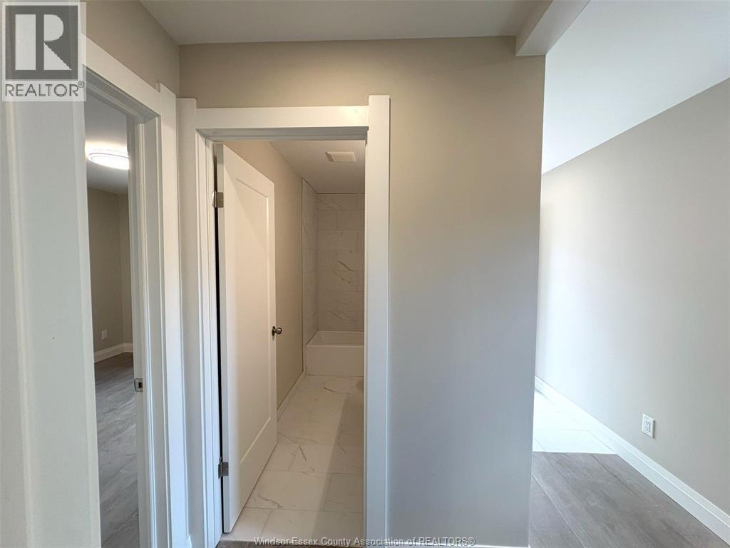 912 Hall Avenue Unit# A2, Windsor, Ontario  N9A 2M5 - Photo 16 - 25022788