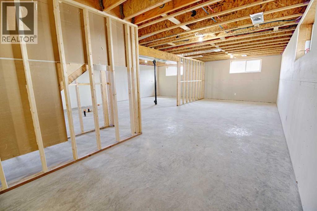 425 Pensacola Road, Enchant, Alberta  T0K 0V0 - Photo 23 - A2255402