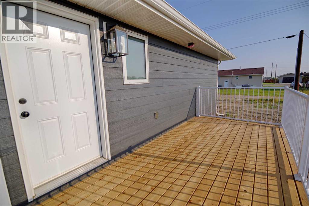 425 Pensacola Road, Enchant, Alberta  T0K 0V0 - Photo 29 - A2255402