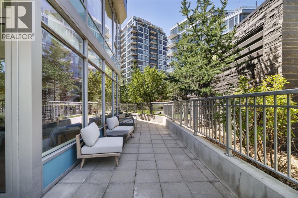 102, 88 Waterfront Mews Sw, Calgary, Alberta  T2P 1K7 - Photo 37 - A2251109
