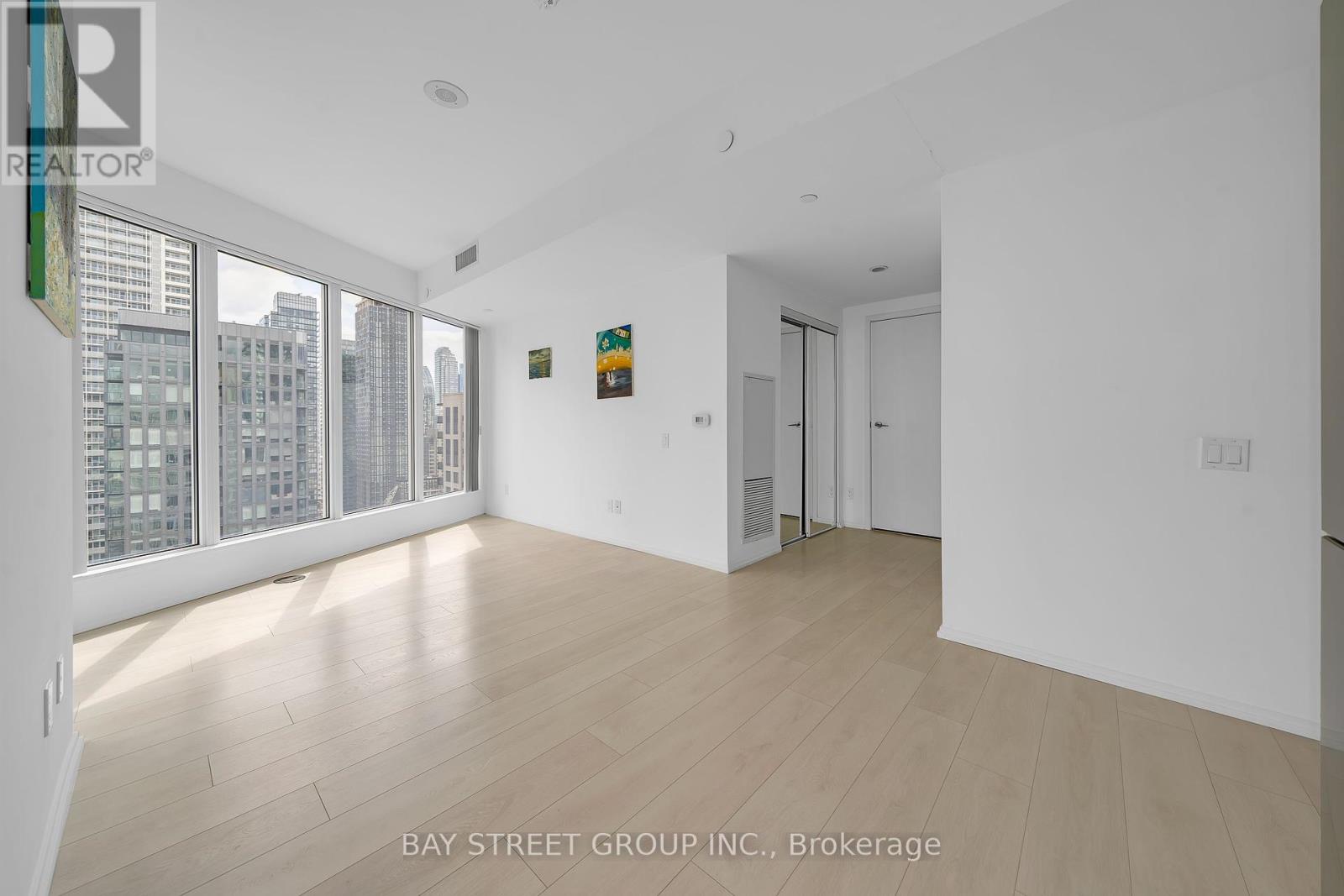 2802 - 68 Shuter Street, Toronto, Ontario  M5B 0B4 - Photo 4 - C12390222