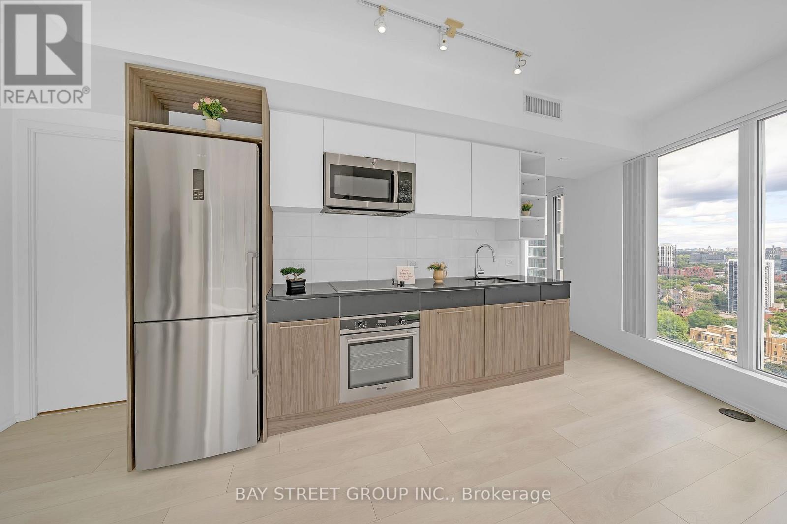2802 - 68 Shuter Street, Toronto, Ontario  M5B 0B4 - Photo 9 - C12390222