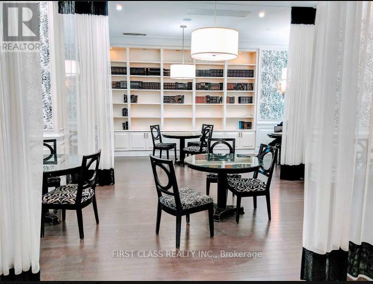 814 - 15 Greenview Avenue, Toronto, Ontario  M2M 4M7 - Photo 27 - C12390230