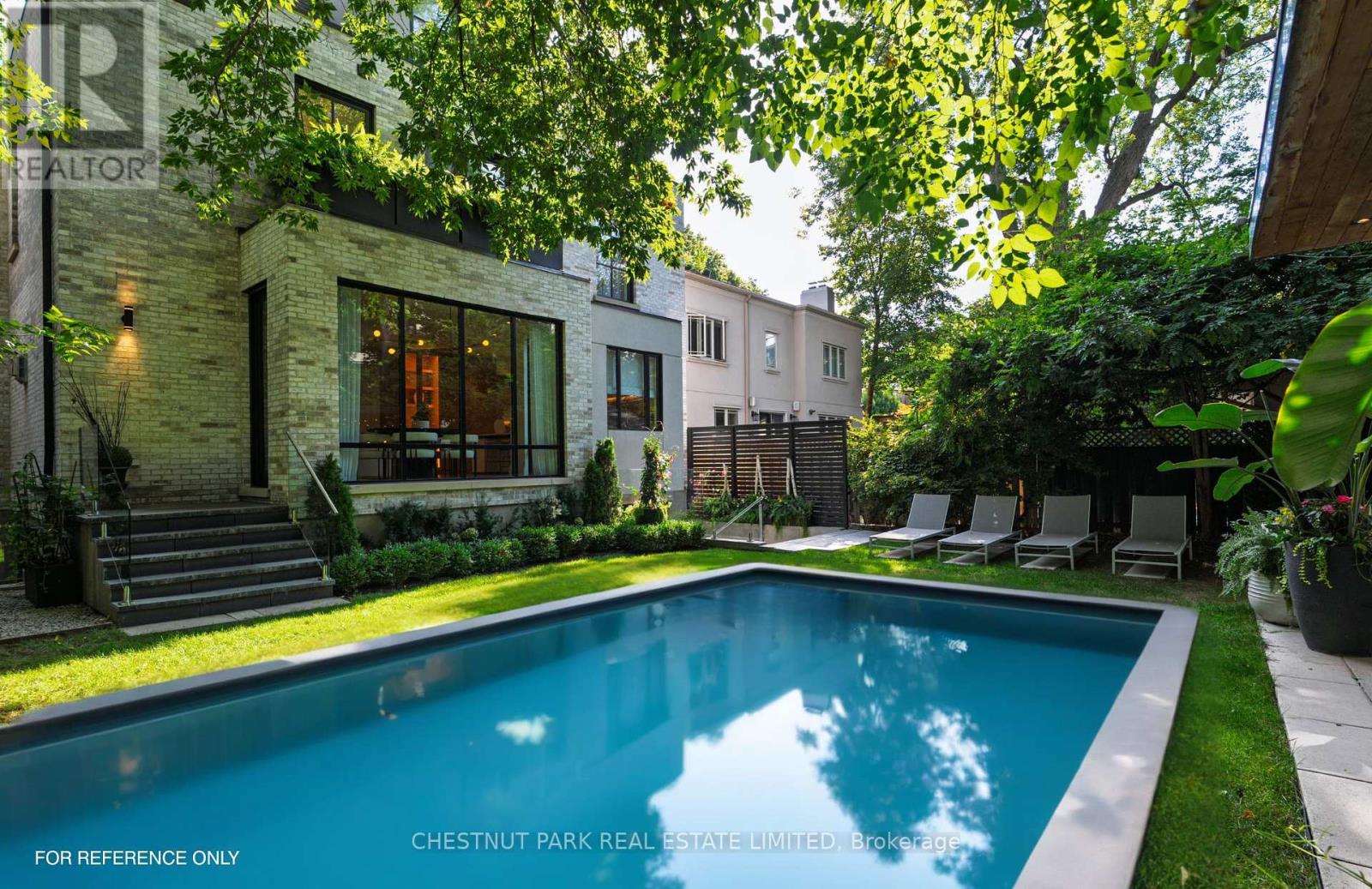 80 Lynwood Avenue, Toronto, Ontario  M4V 1K4 - Photo 49 - C12389813