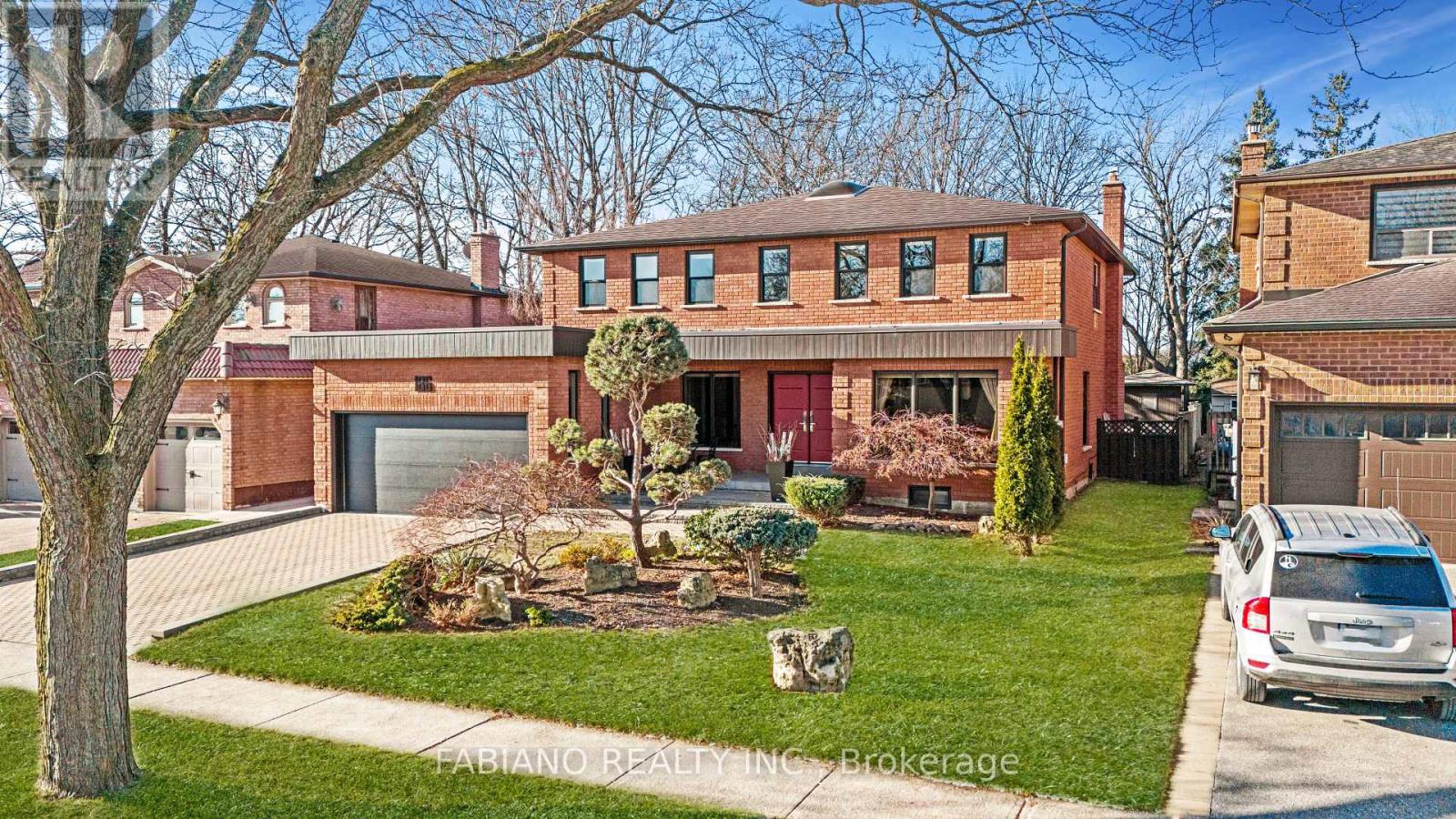 186 Wigwoss Drive, Vaughan, Ontario  L4L 4H2 - Photo 3 - N12389718