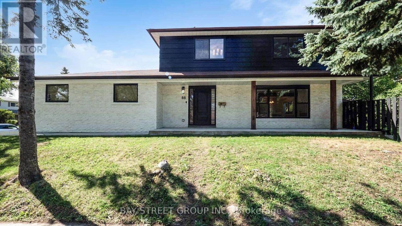 Property at 88 CHARLOTTETOWN BOULEVARD image 1