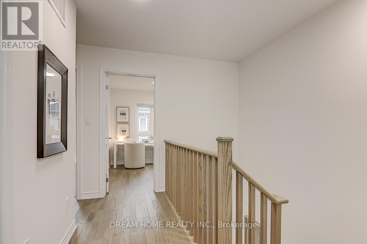 15 Chicago Lane, Markham, Ontario  L6E 2B9 - Photo 26 - N12390217