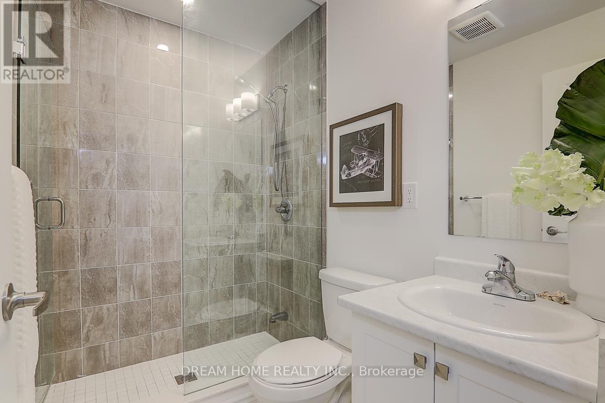 15 Chicago Lane, Markham, Ontario  L6E 2B9 - Photo 30 - N12390217