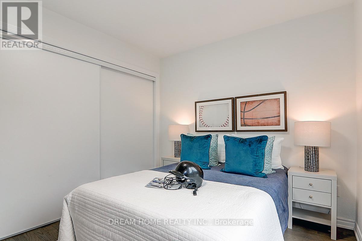 15 Chicago Lane, Markham, Ontario  L6E 2B9 - Photo 37 - N12390217