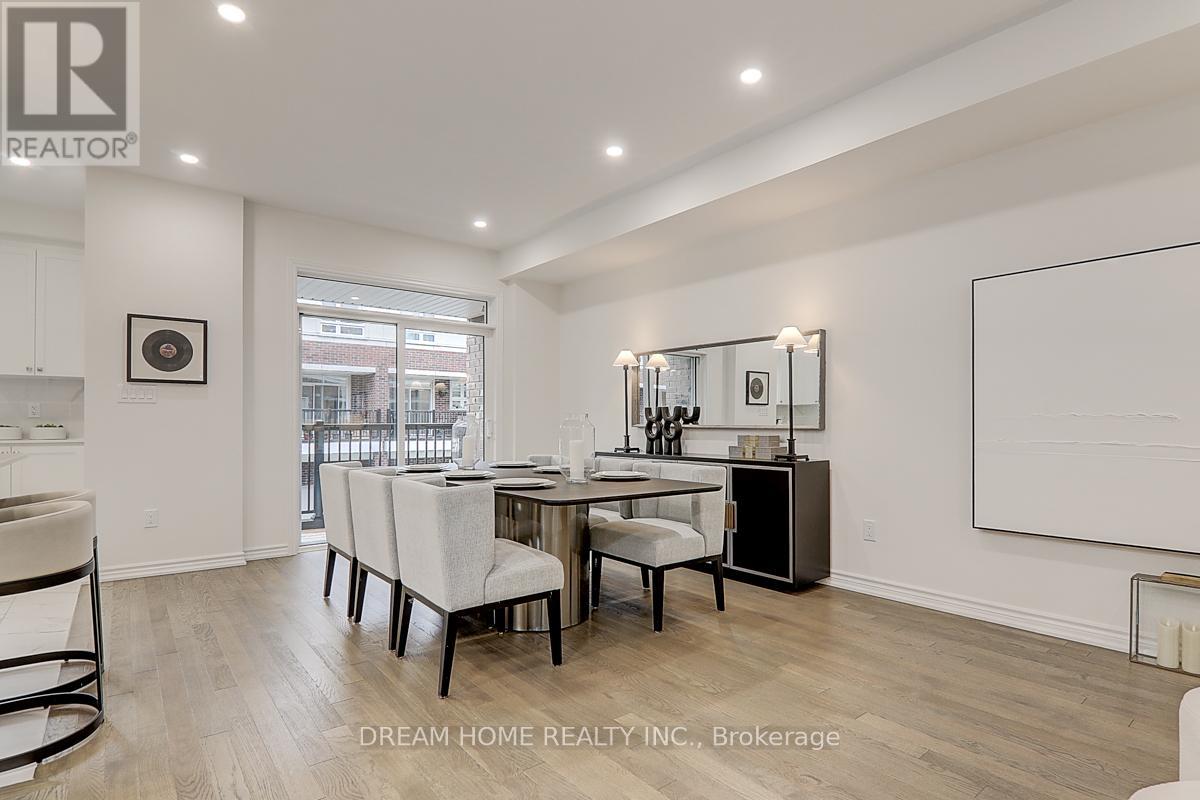 15 Chicago Lane, Markham, Ontario  L6E 2B9 - Photo 8 - N12390217
