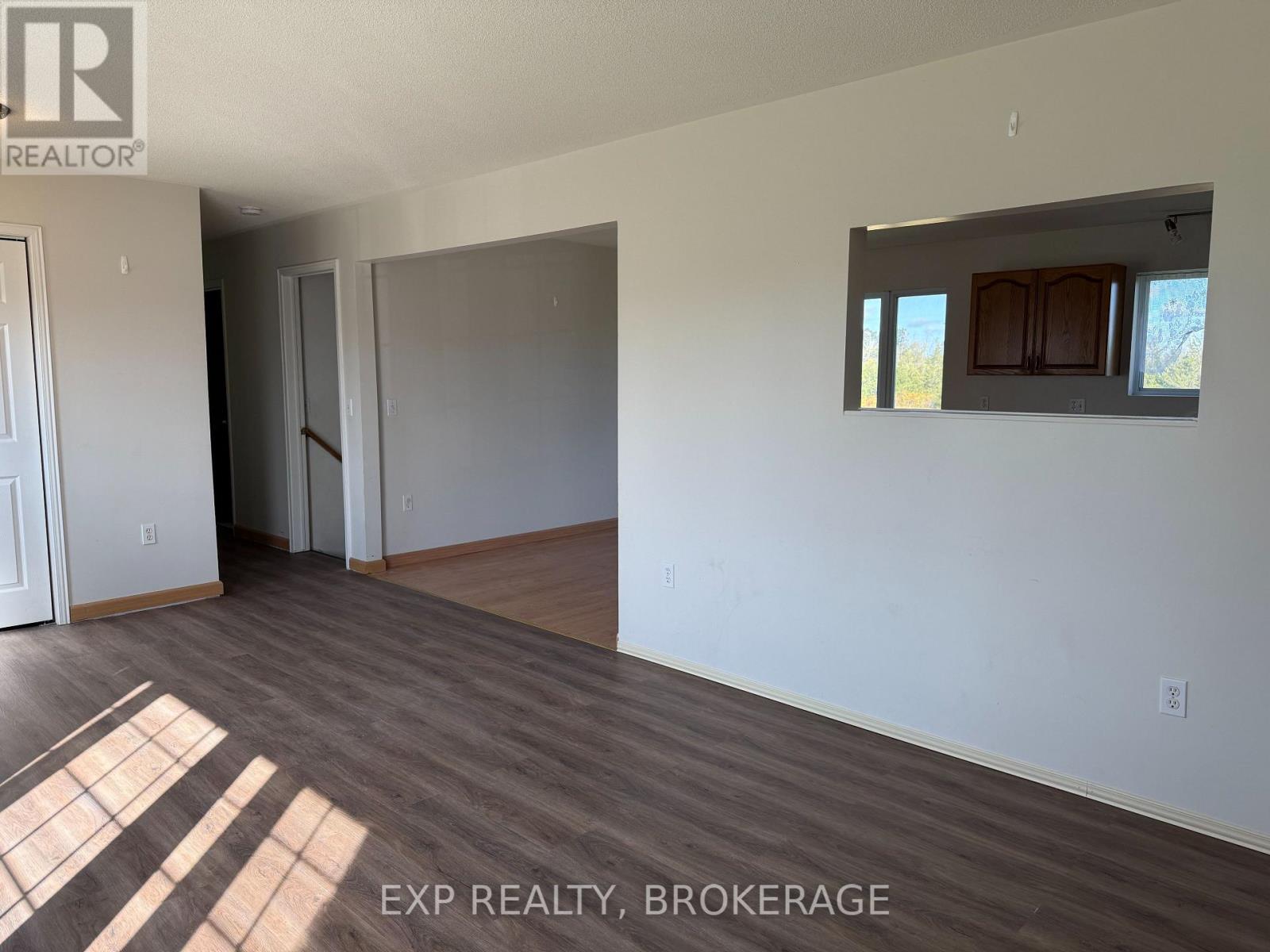 791 Beechwood Road, Greater Napanee, Ontario  K7R 3L1 - Photo 5 - X12329478