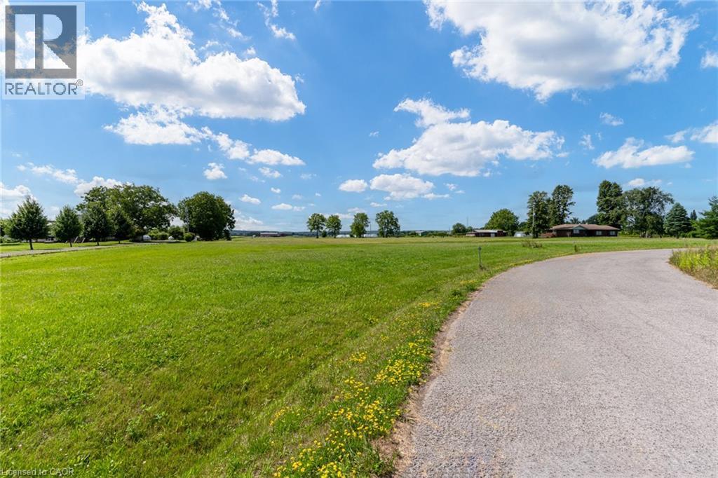 4558 Lakeside Drive, Beamsville, Ontario  L0R 1B1 - Photo 5 - 40767562