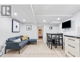 #2 - #2 343 PRINCE EDWARD DRIVE N, Toronto, Ontario