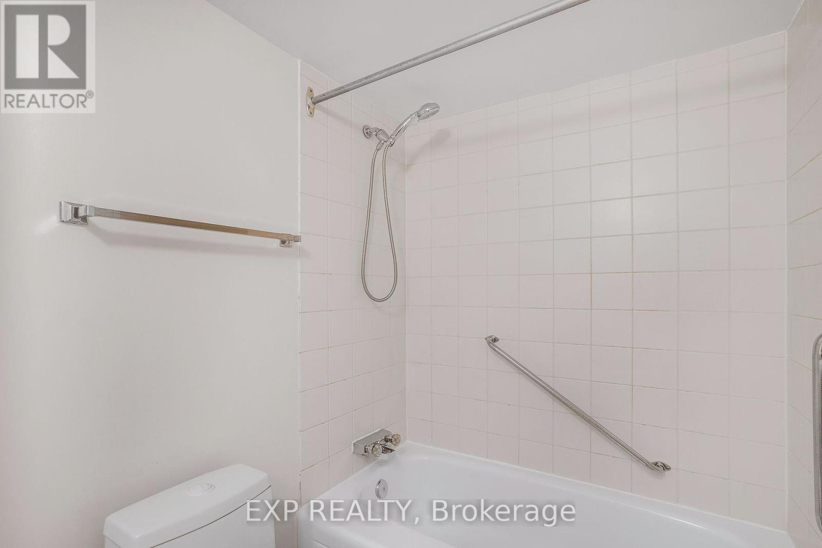 204 - 475 Laurier Avenue W, Ottawa, Ontario  K1R 7X1 - Photo 11 - X12390250