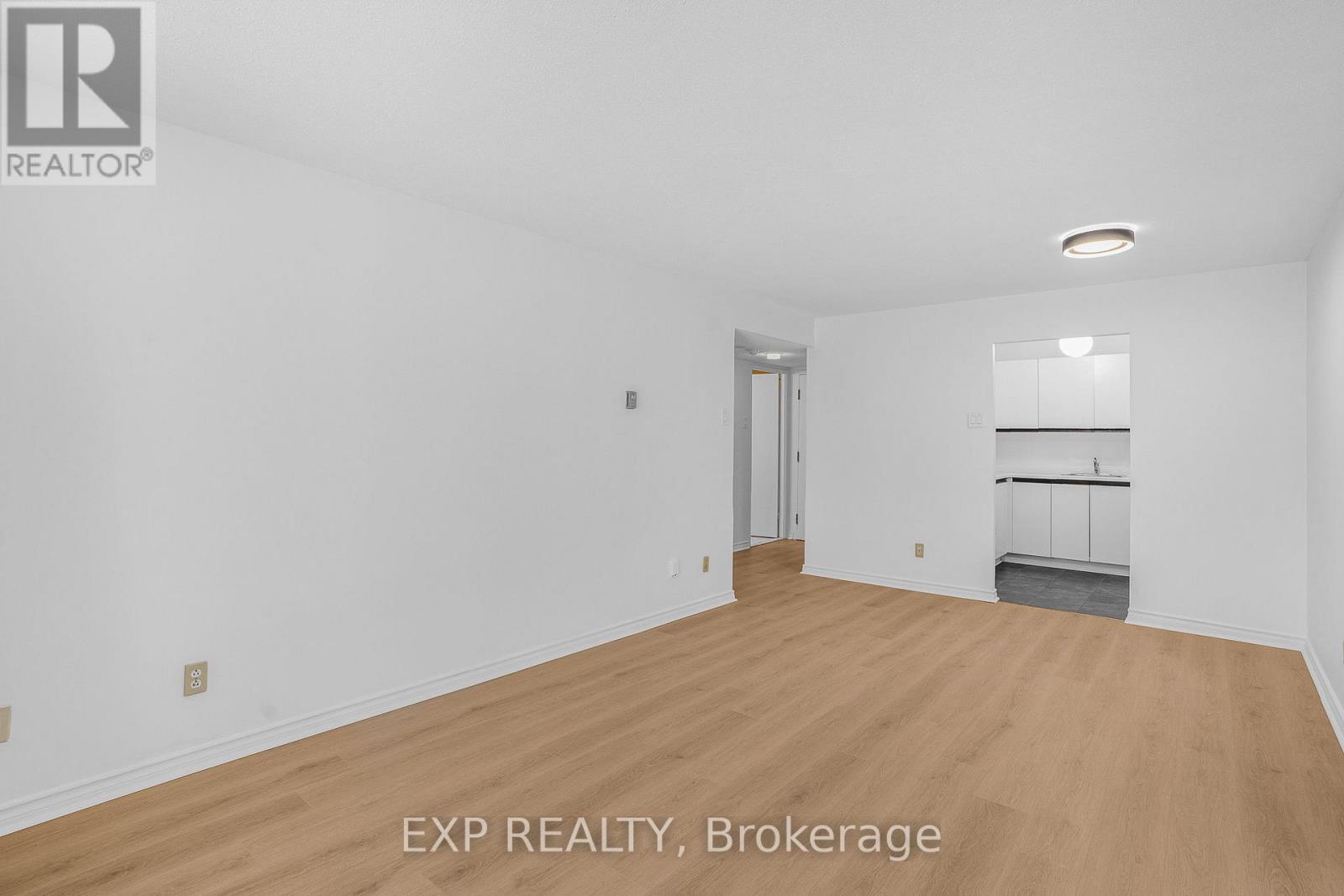 204 - 475 Laurier Avenue W, Ottawa, Ontario  K1R 7X1 - Photo 19 - X12390250