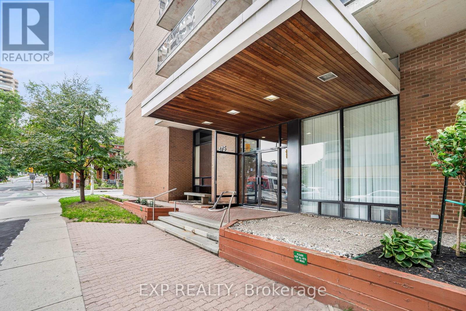 204 - 475 Laurier Avenue W, Ottawa, Ontario  K1R 7X1 - Photo 4 - X12390250
