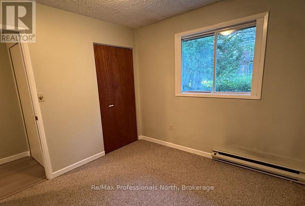 125 Taylor Road, Bracebridge, Ontario  P1L 1J5 - Photo 12 - X12390245