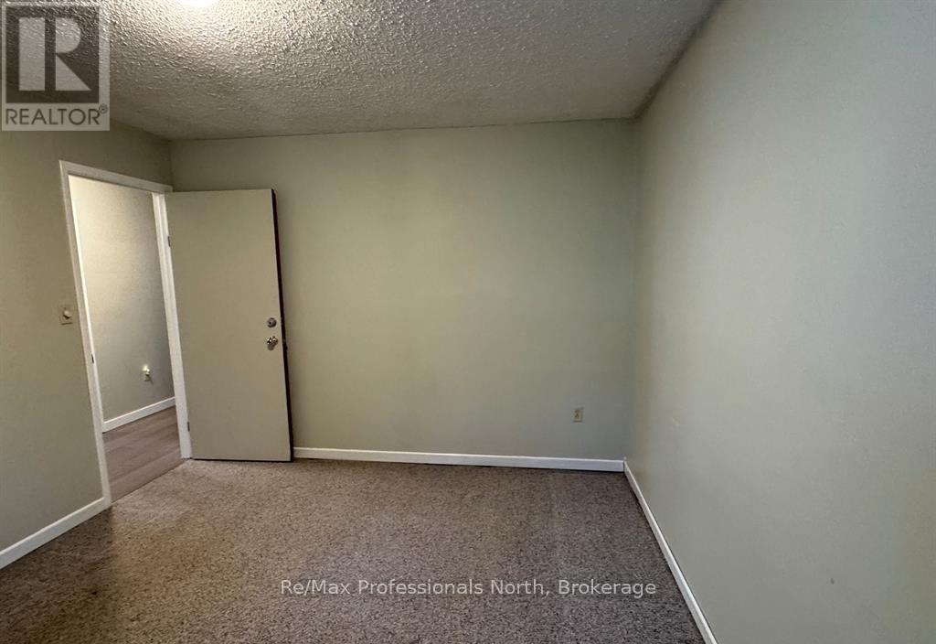 125 Taylor Road, Bracebridge, Ontario  P1L 1J5 - Photo 18 - X12390245