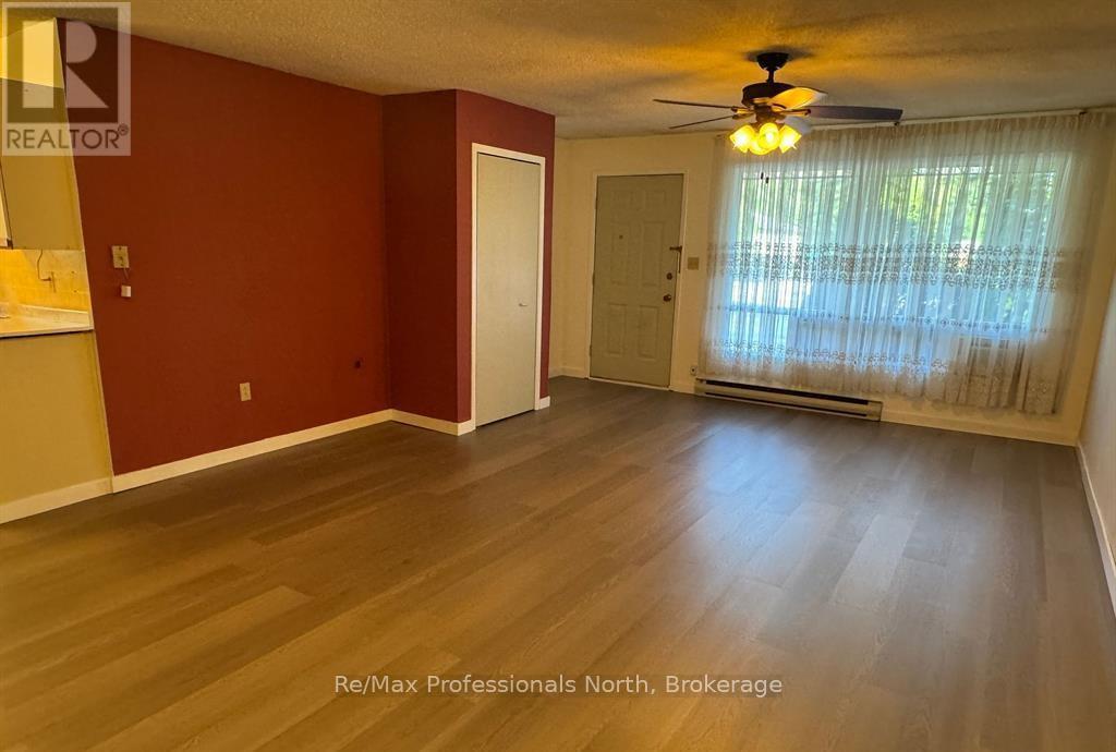 125 Taylor Road, Bracebridge, Ontario  P1L 1J5 - Photo 3 - X12390245