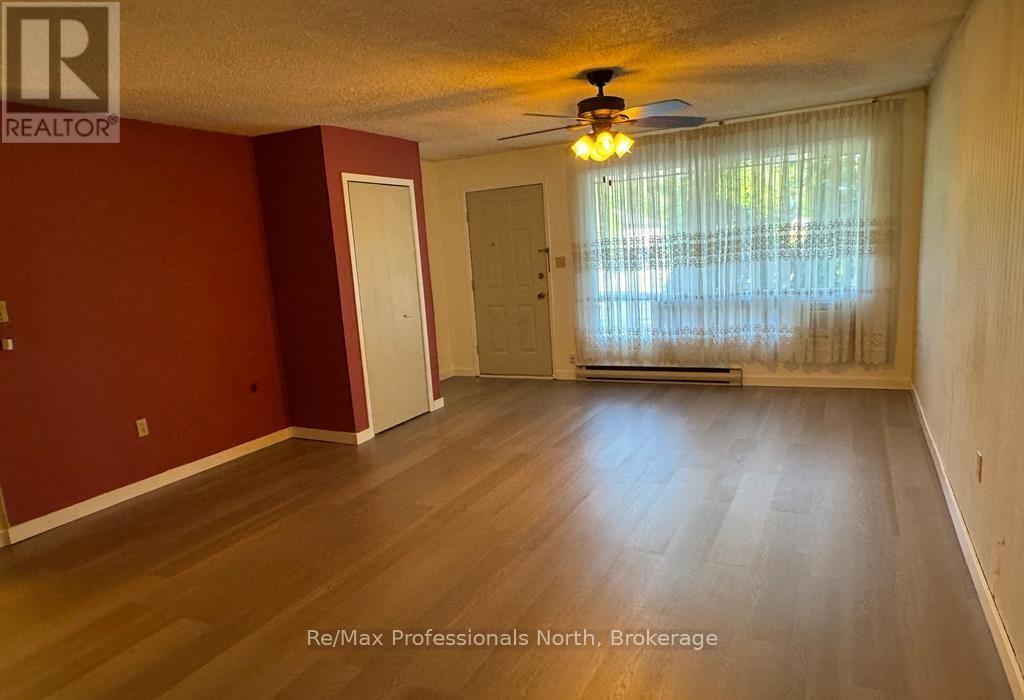 125 Taylor Road, Bracebridge, Ontario  P1L 1J5 - Photo 6 - X12390245