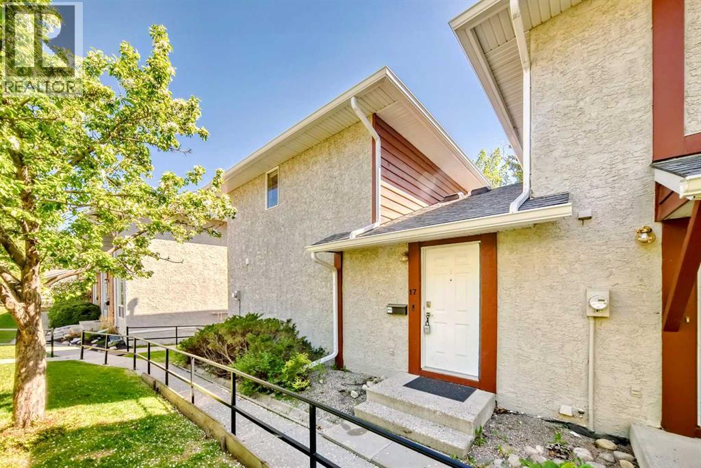Property at 17, 6915 Ranchview Drive NW image 3
