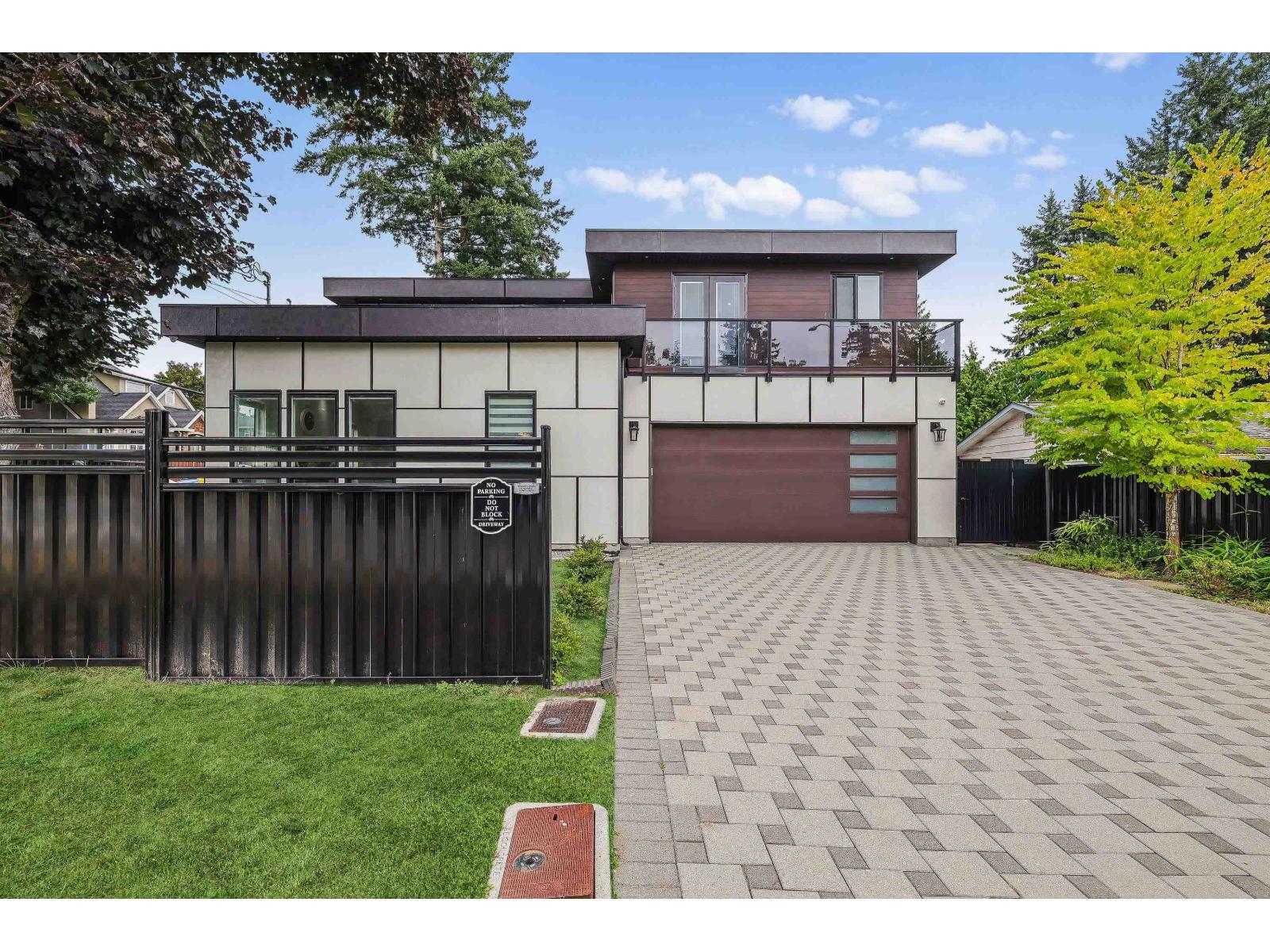 Property at 14218 69A AVENUE image 4