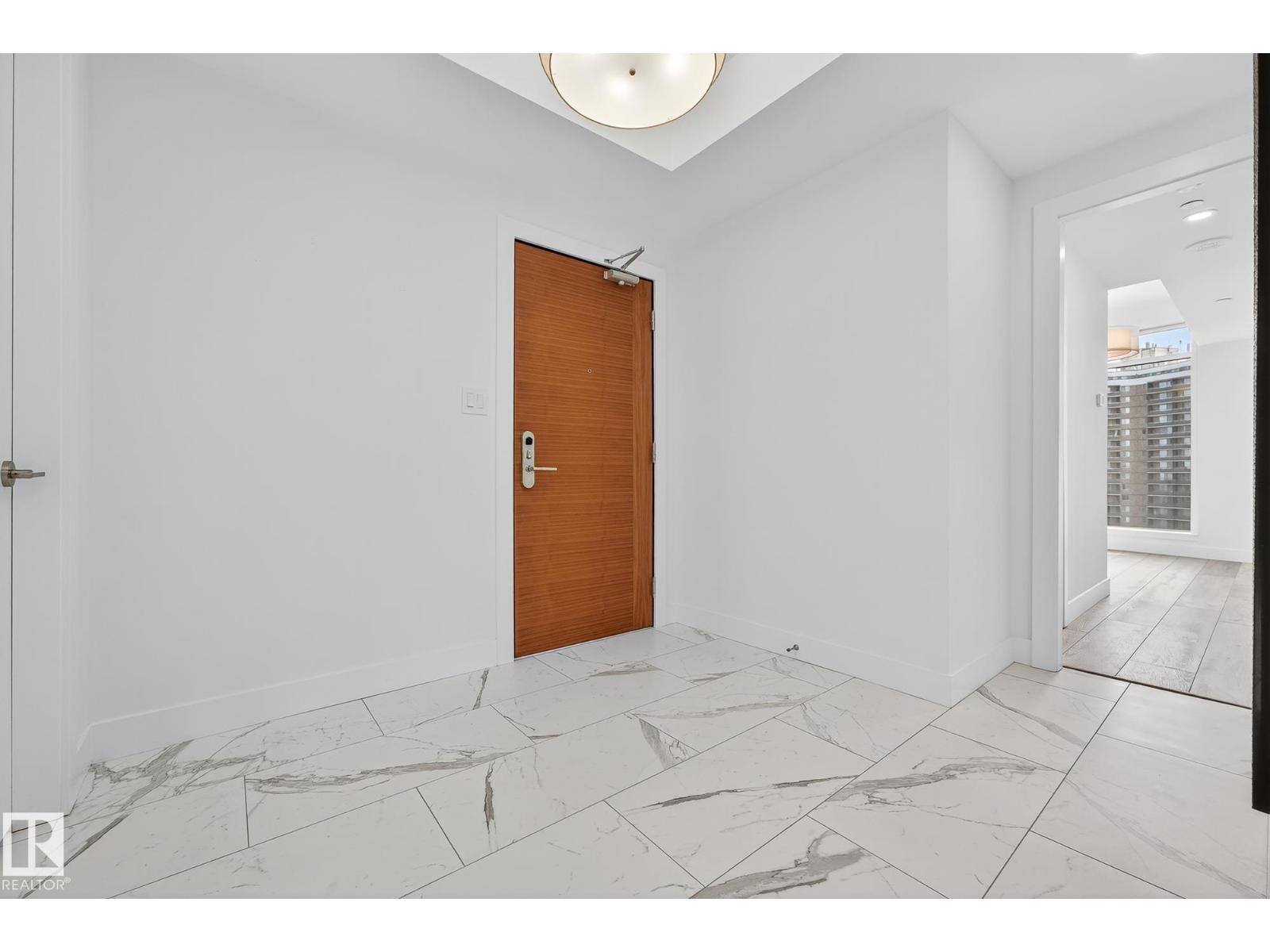 #705 14105 West Block Drive Nw, Edmonton, Alberta  T5N 1L5 - Photo 3 - E4456814