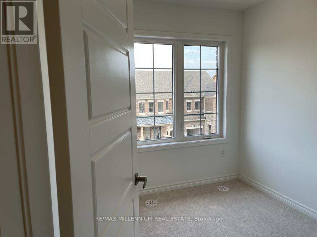 77 Keppel Circle, Brampton, Ontario  L7A 0B6 - Photo 14 - W12390263