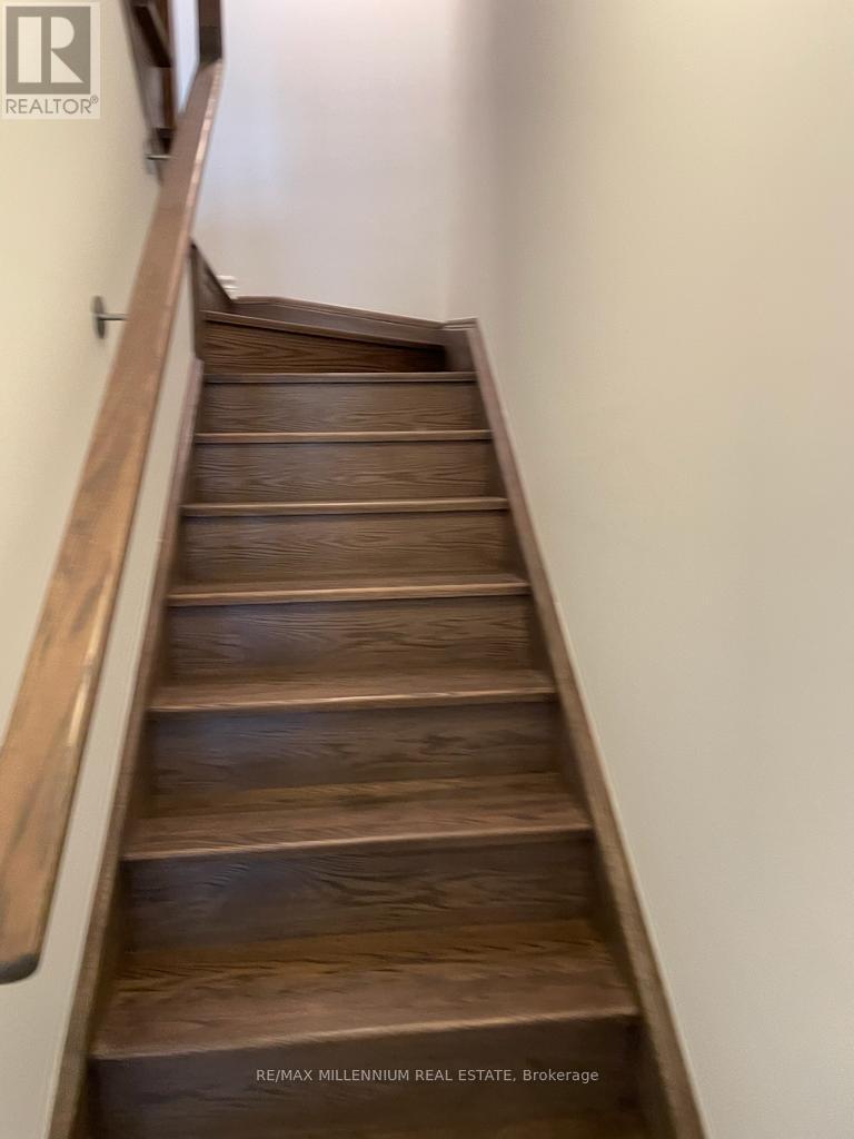 77 Keppel Circle, Brampton, Ontario  L7A 0B6 - Photo 24 - W12390263