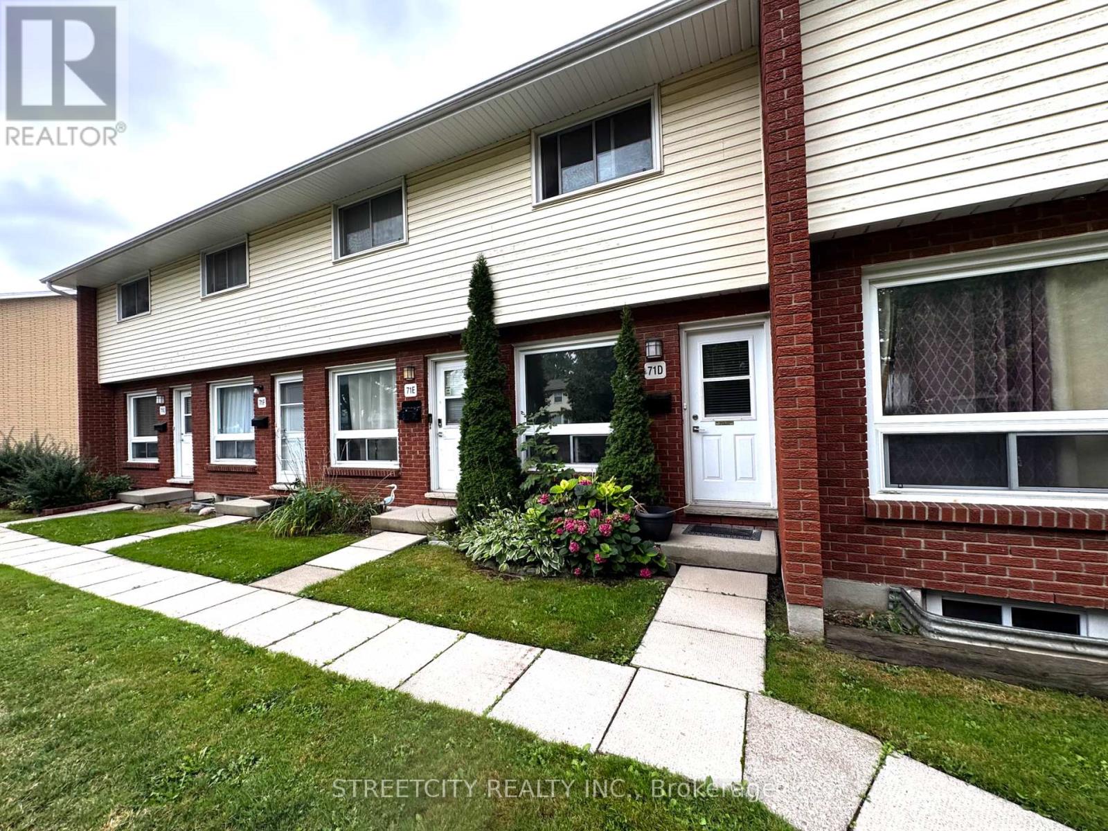 D - 71 WELLESLEY CRESCENT, London East, Ontario