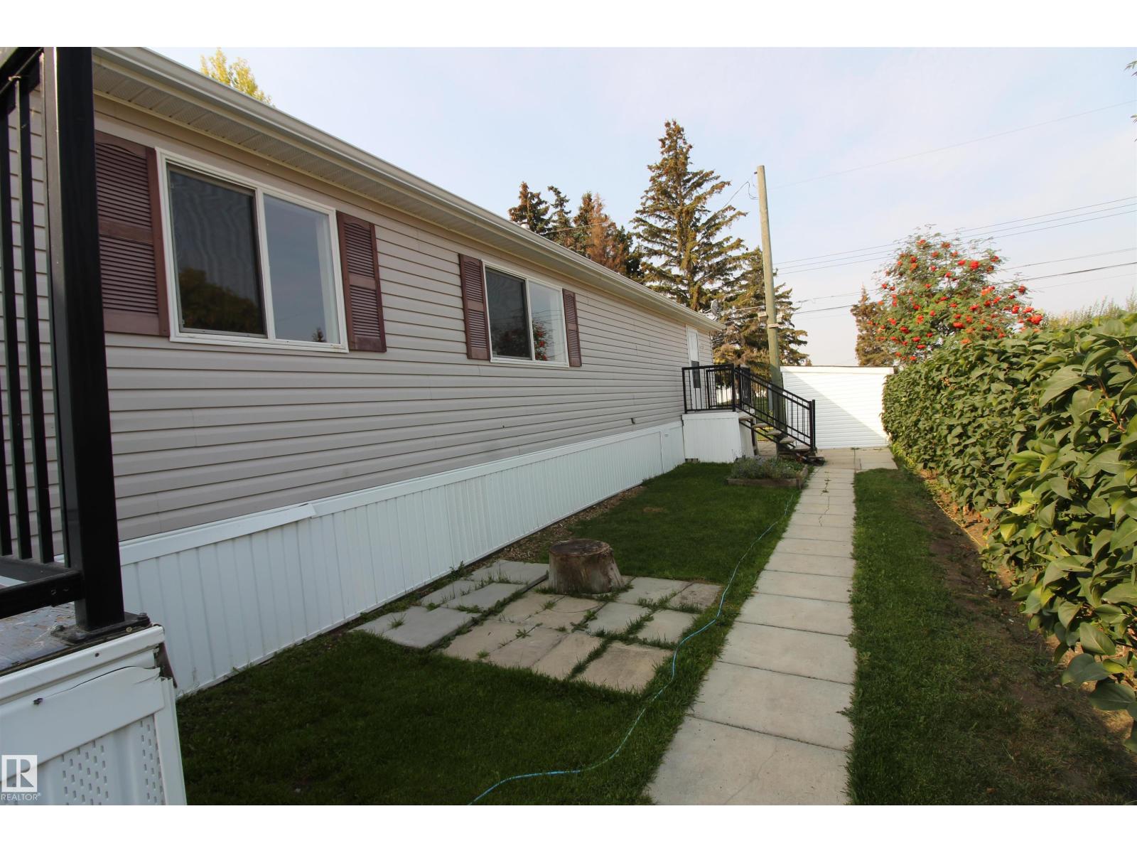 10916 100 Av, Westlock, Alberta  T7P 1N2 - Photo 8 - E4456817