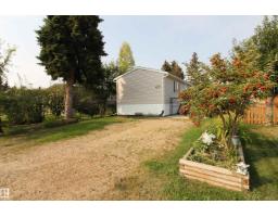 10916 100 AV Westlock