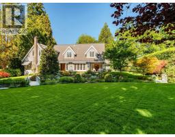 6065 BUCKINGHAM AVENUE