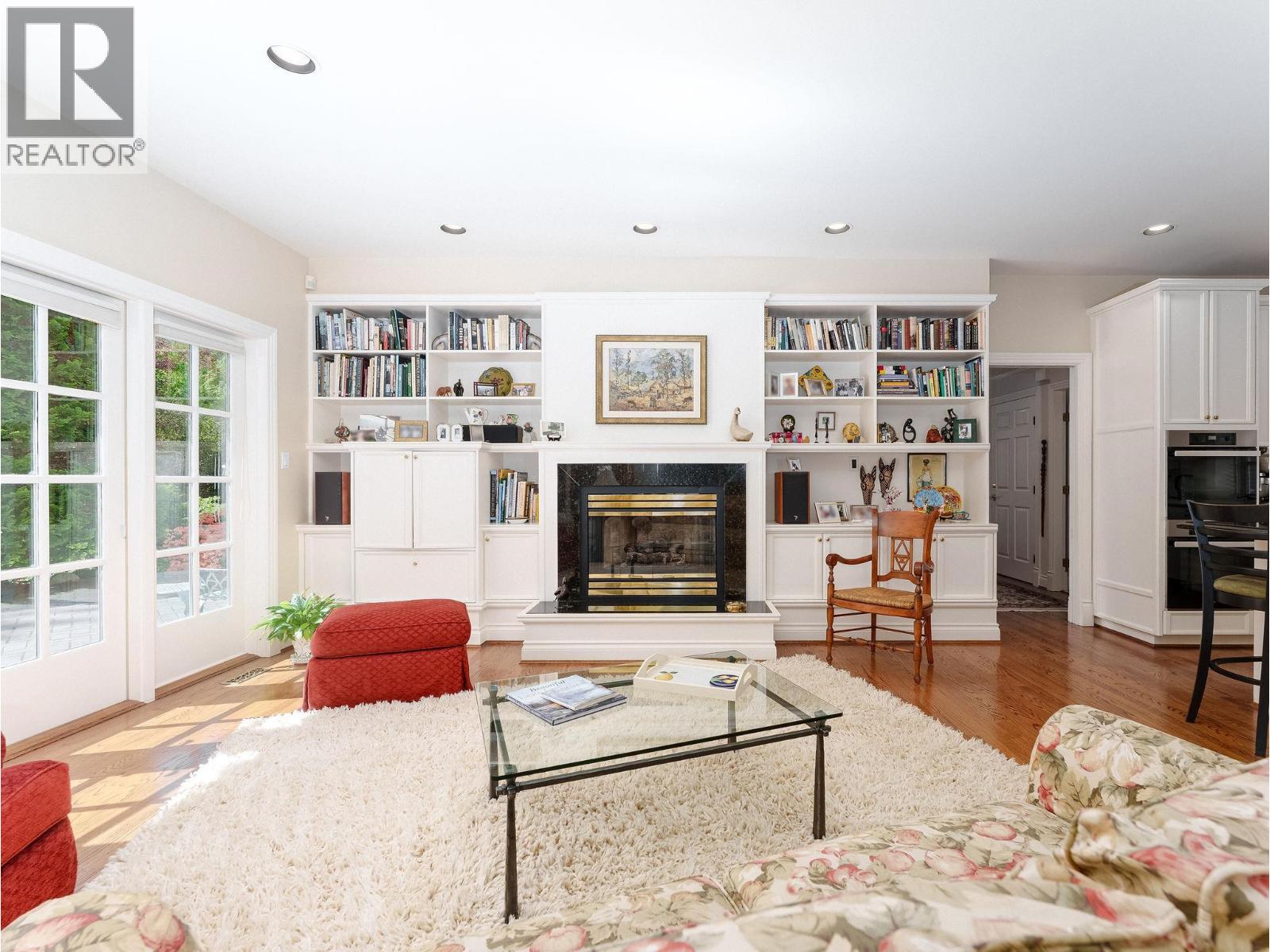 6065 Buckingham Avenue, Burnaby, British Columbia  V5E 2A5 - Photo 9 - R3045086