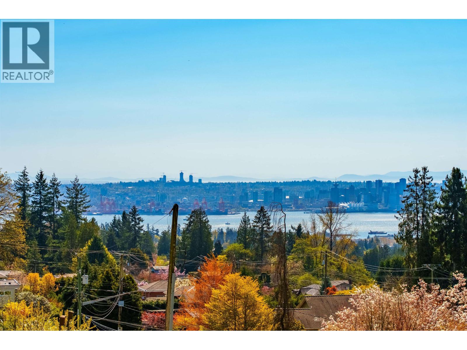 4066 Norwood Avenue, North Vancouver, British Columbia  V7N 3R3 - Photo 12 - R3044849