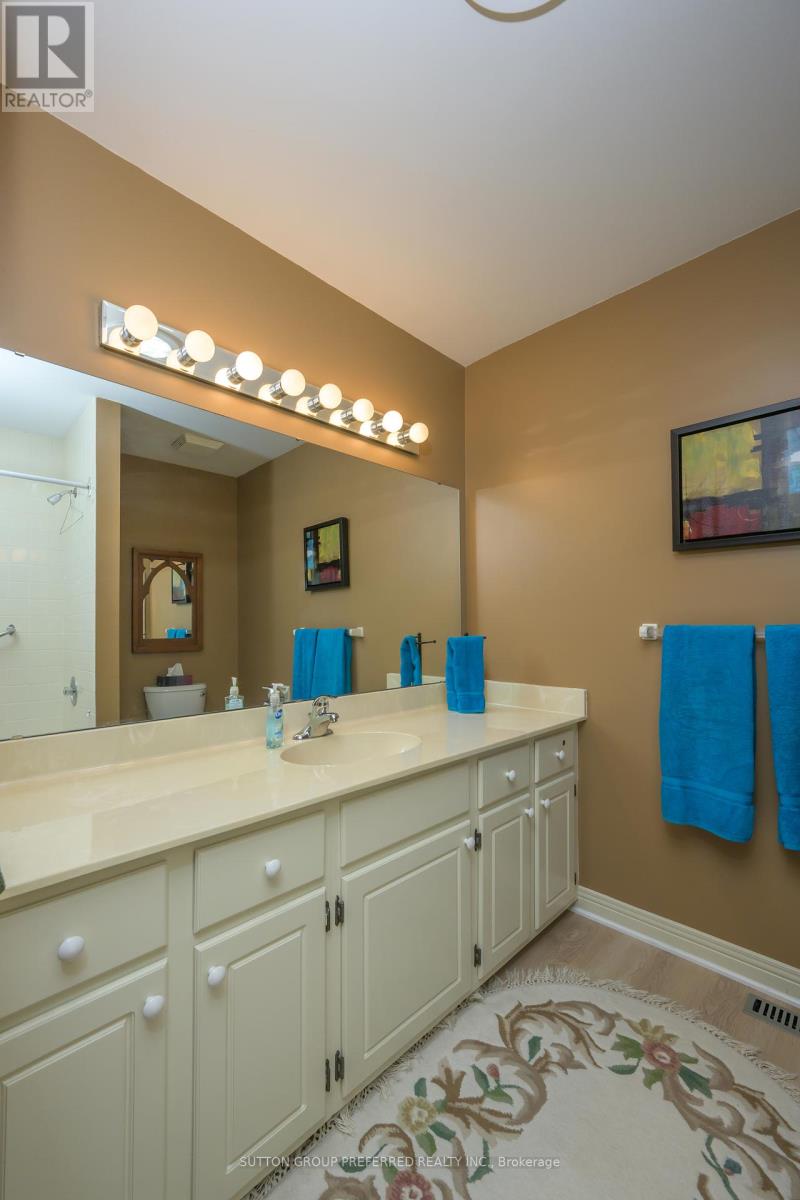 51 - 50 Fiddlers Green Road, London North, Ontario  N6H 4T4 - Photo 31 - X12390290