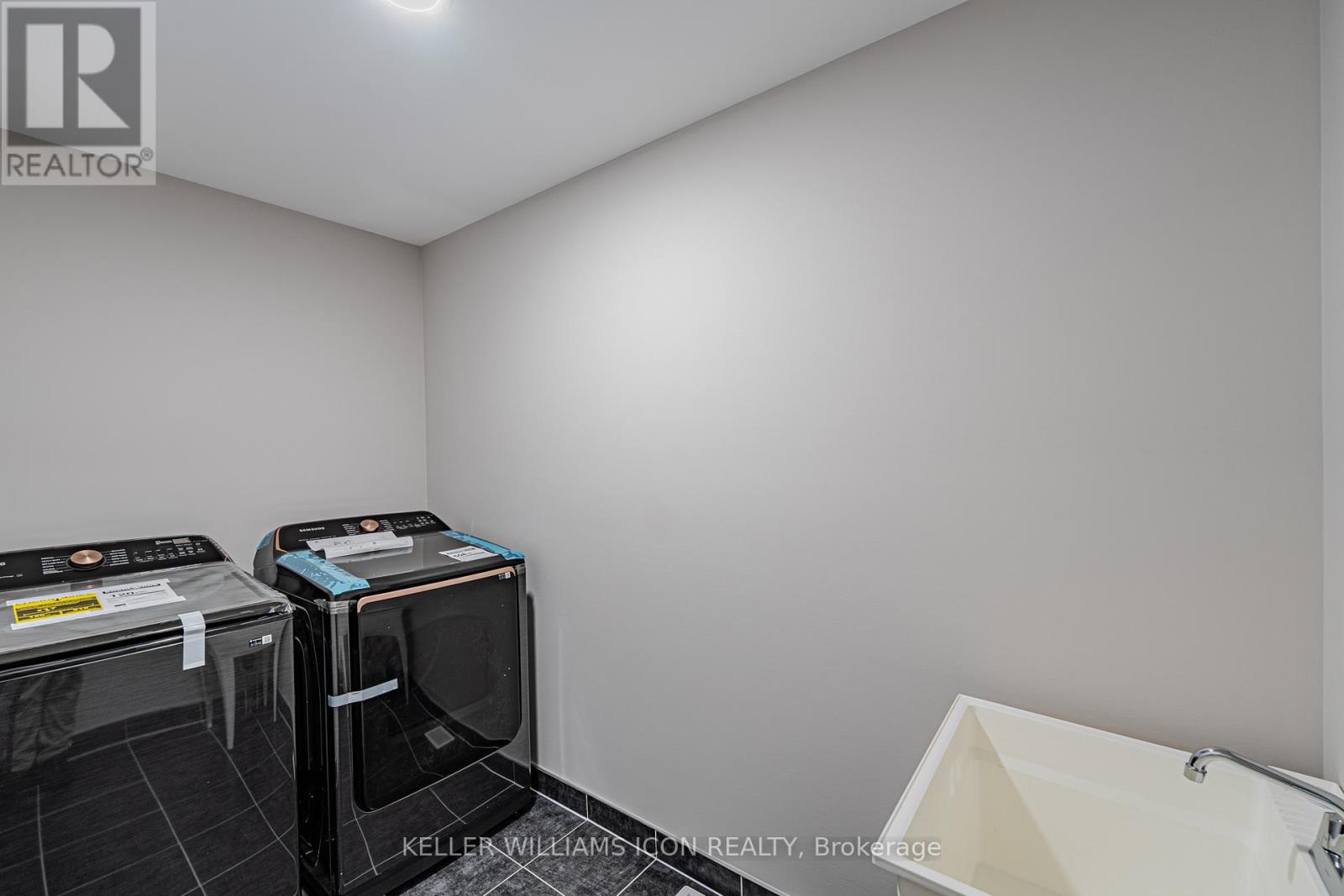 521 Elation Heights, Ottawa, Ontario  K2J 7M7 - Photo 34 - X12390279