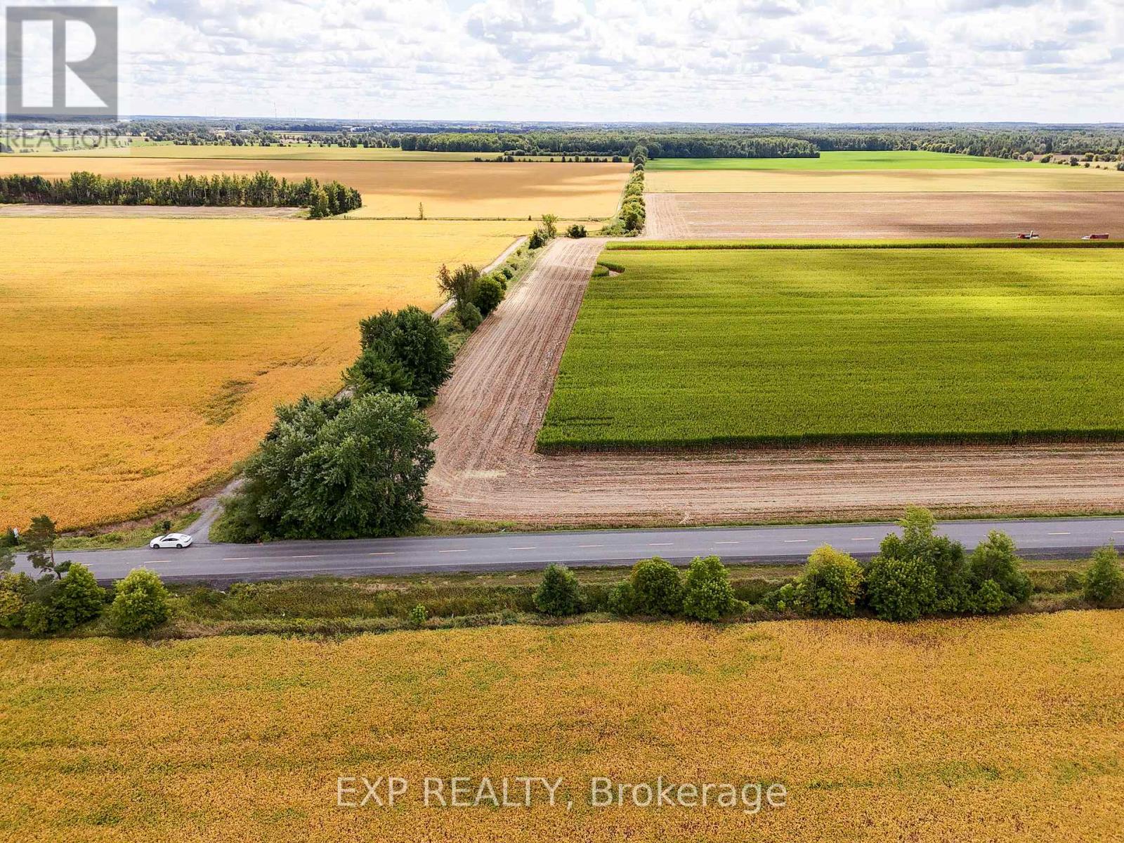 760 200 Route, Russell, Ontario  K4R 1E5 - Photo 4 - X12390304