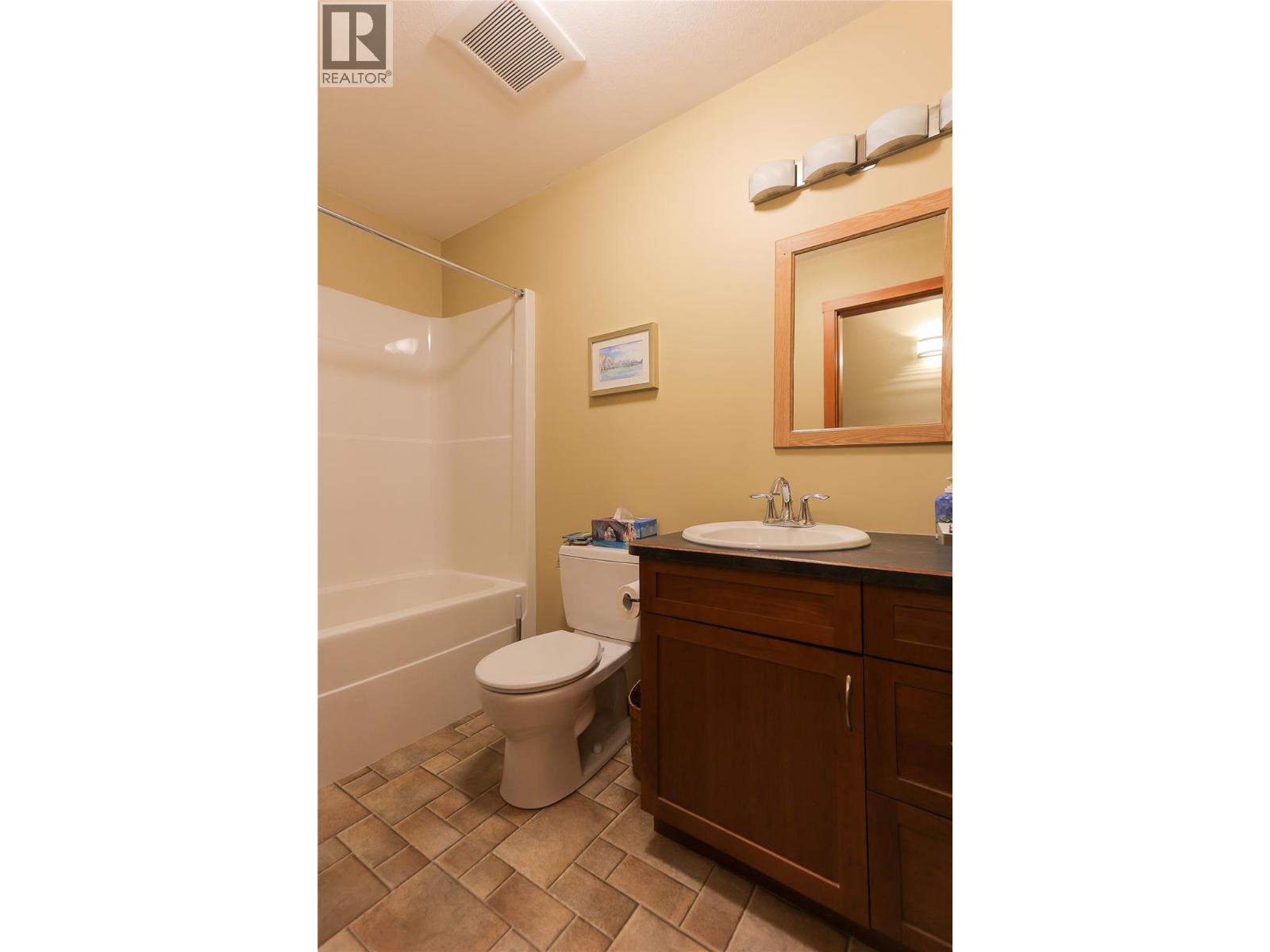 2663 Storbo Heights Road, Slocan Park, British Columbia  V0G 2E0 - Photo 21 - 10362023