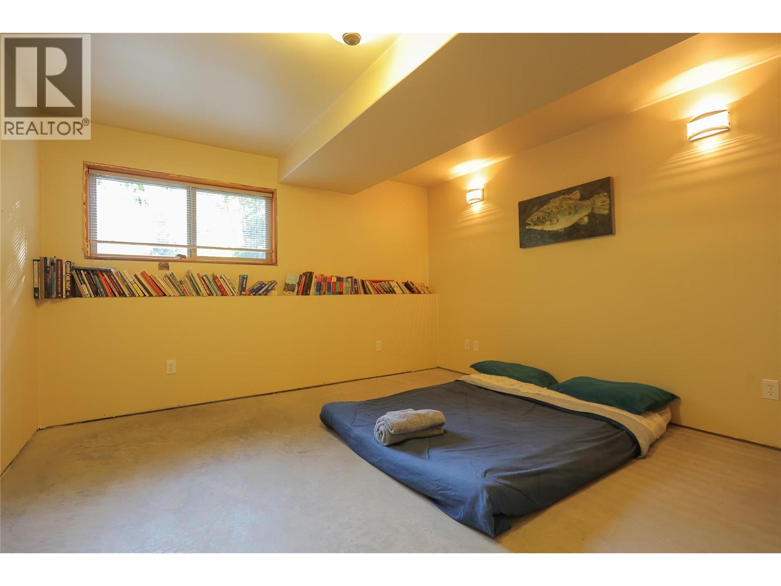 2663 Storbo Heights Road, Slocan Park, British Columbia  V0G 2E0 - Photo 29 - 10362023