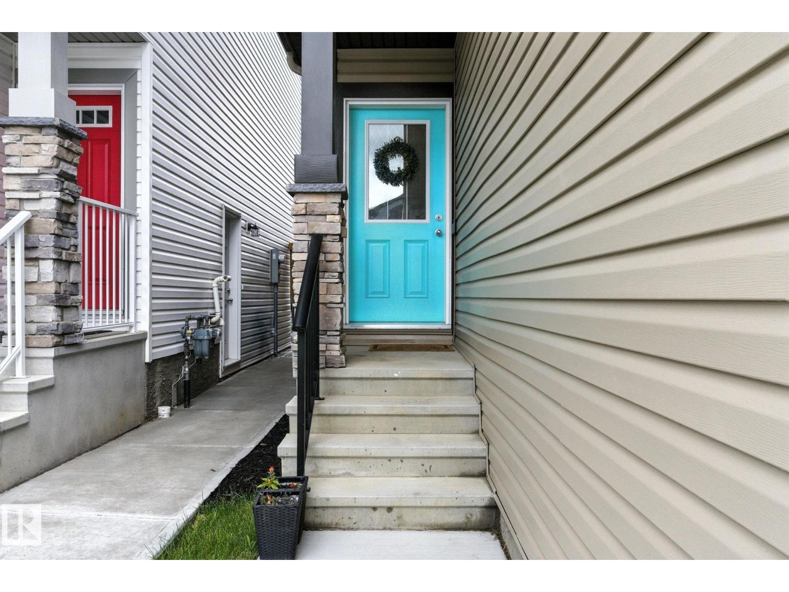 1742 Erker Wy Nw, Edmonton, Alberta  T6M 1J2 - Photo 4 - E4456819