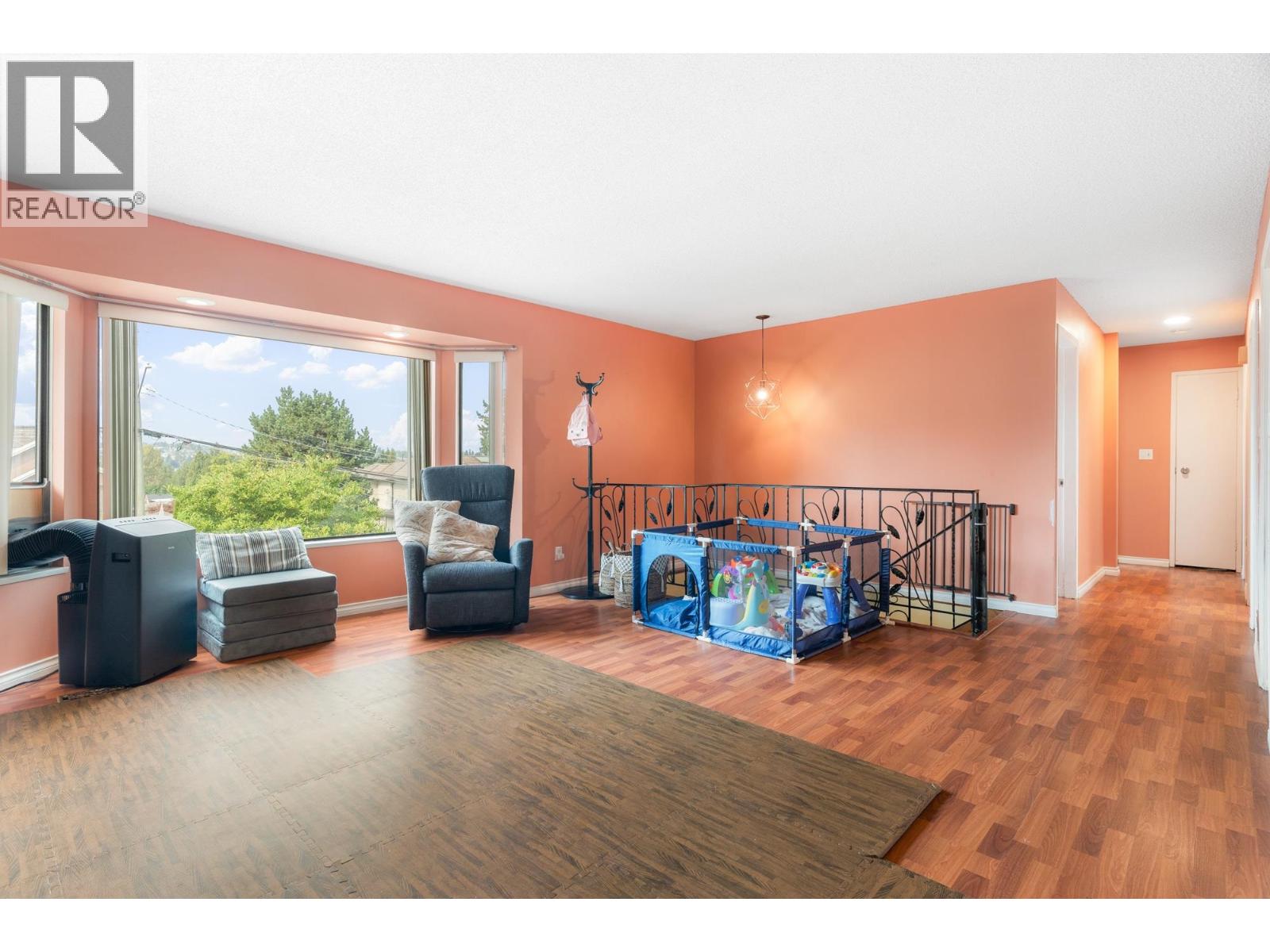 5540 Laurel Street, Burnaby, British Columbia  V5G 1N2 - Photo 19 - R3037152
