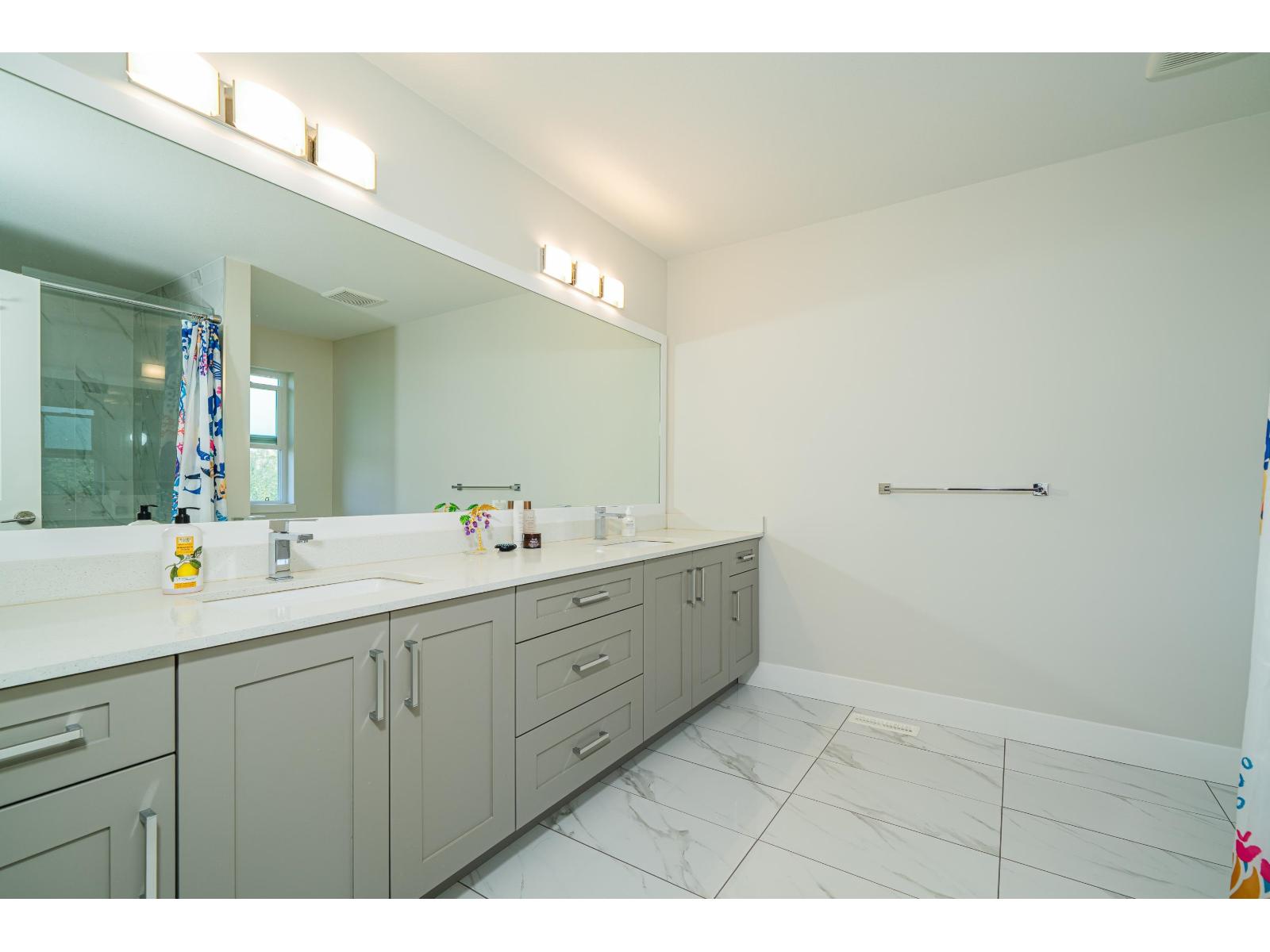 64 15665 Mountain View Drive, Surrey, British Columbia  V3Z 0W8 - Photo 21 - R3045295