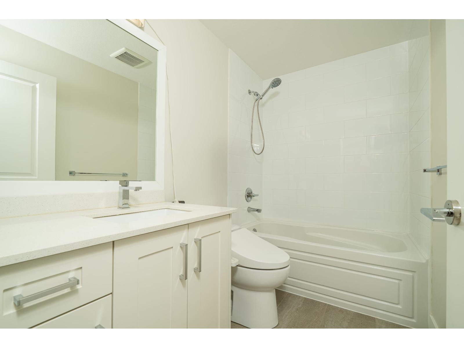 64 15665 Mountain View Drive, Surrey, British Columbia  V3Z 0W8 - Photo 29 - R3045295