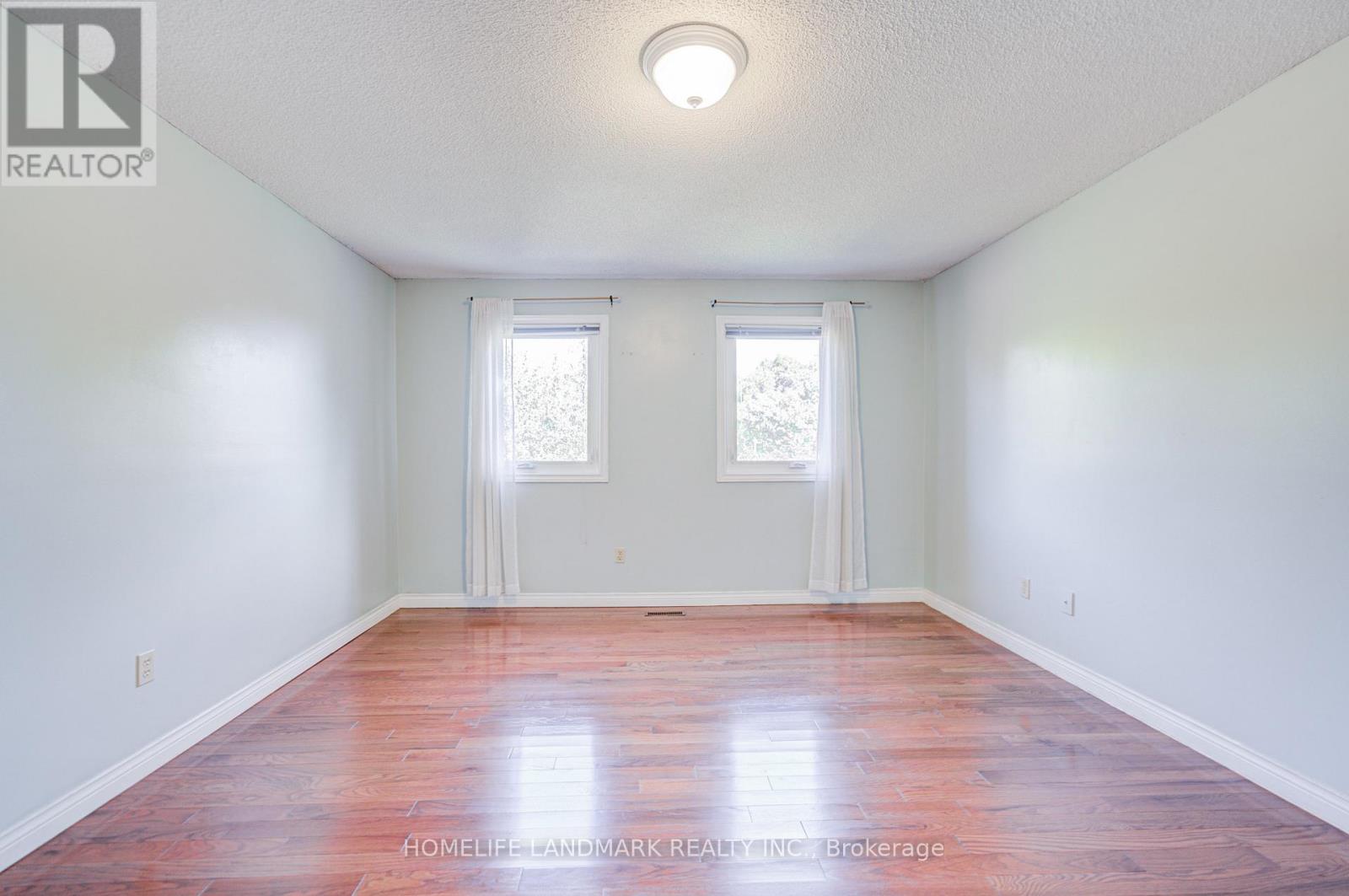 1194 Fairmeadow Trail, Oakville, Ontario  L6M 2M7 - Photo 11 - W12390295