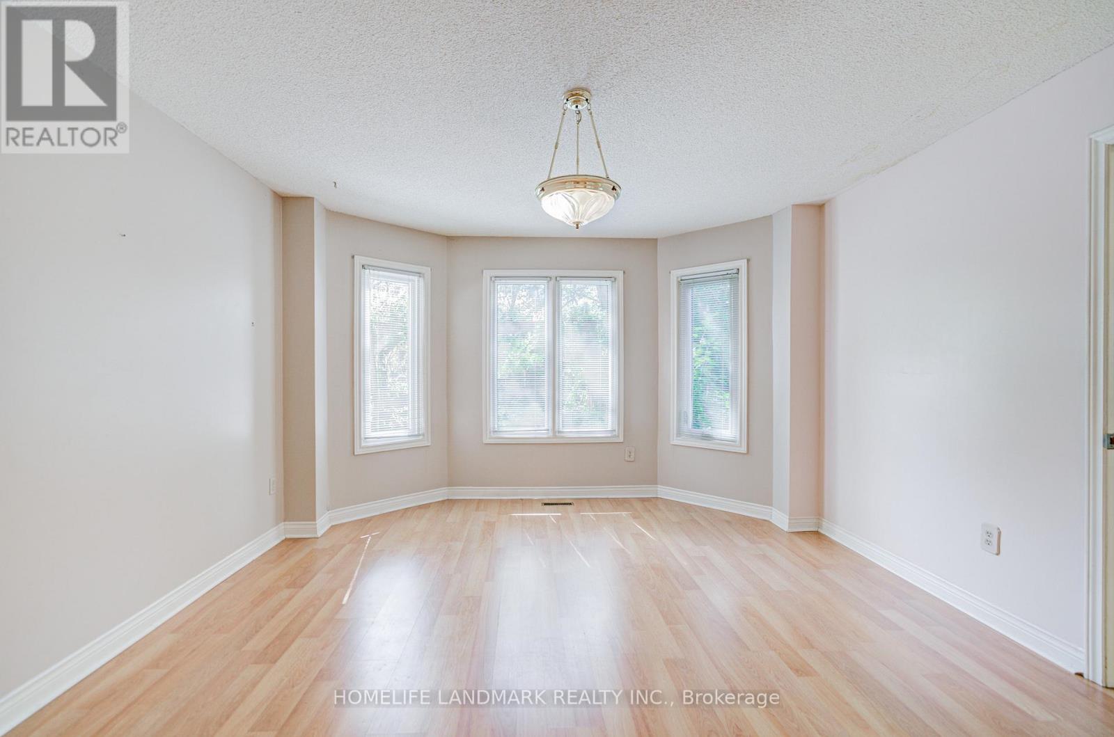 1194 Fairmeadow Trail, Oakville, Ontario  L6M 2M7 - Photo 20 - W12390295